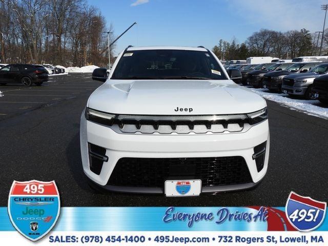 2026 Jeep Grand Wagoneer Base