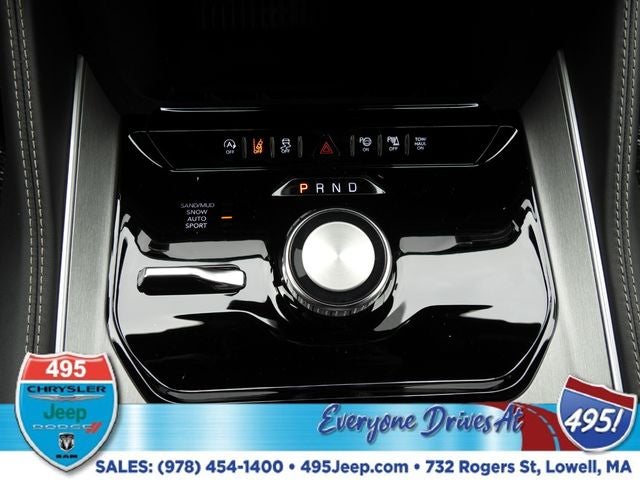 2026 Jeep Grand Wagoneer 4x4