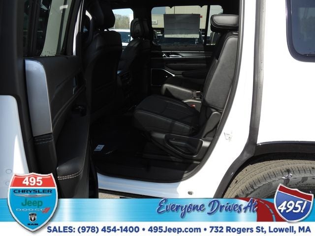 2026 Jeep Grand Wagoneer Limited Reserve