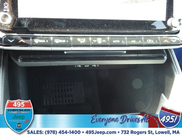 2026 Jeep Grand Wagoneer Limited Reserve