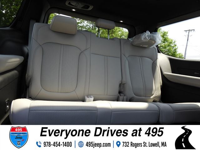 2026 Jeep Grand Wagoneer Limited Reserve