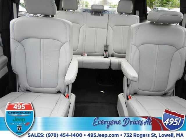2026 Jeep Grand Wagoneer Limited Reserve