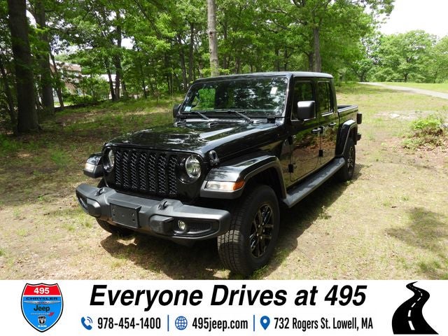 2022 Jeep Gladiator Sport