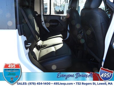 2021 Jeep Gladiator Overland