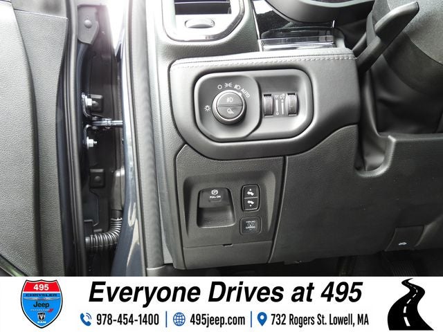 2027 RAM 1500 Limited