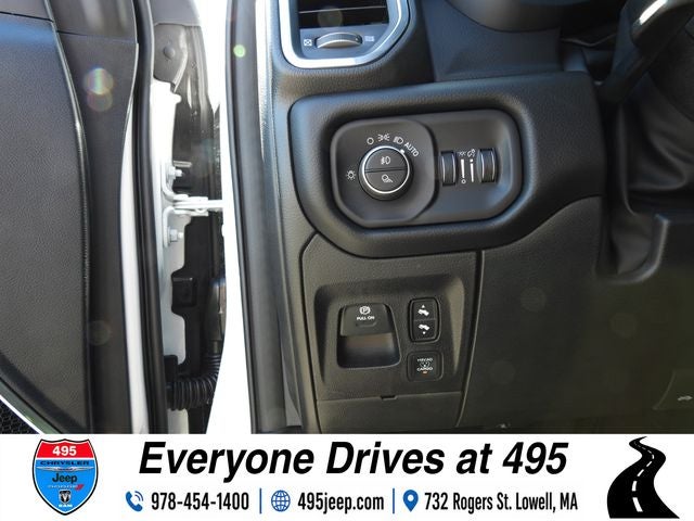 2027 RAM 1500 Laramie