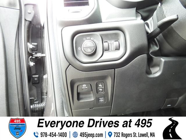2027 RAM 1500 Laramie