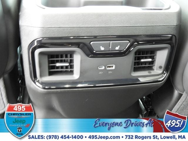 2025 GMC Sierra 2500HD AT4X