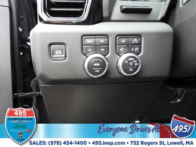 2025 GMC Sierra 2500HD AT4X