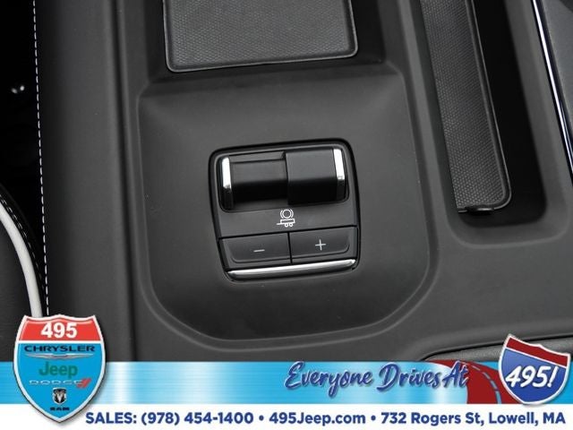 2025 GMC Sierra 2500HD AT4X