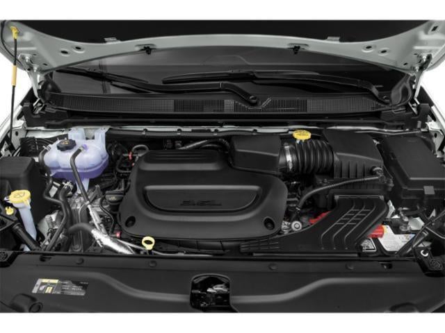 2020 Chrysler Voyager L
