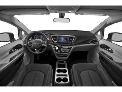 2020 Chrysler Voyager L