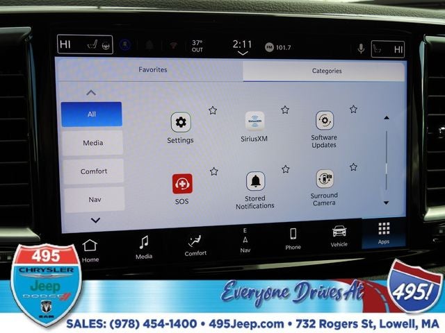 2026 Chrysler Pacifica Select