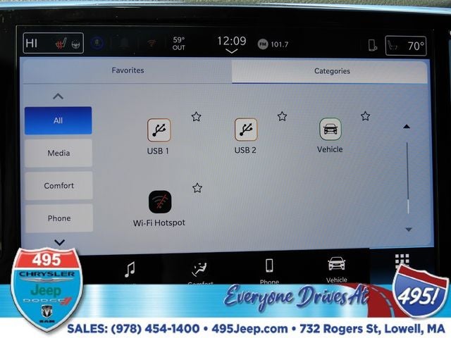 2026 Chrysler Pacifica Select