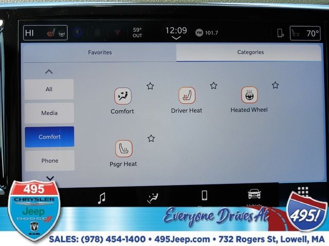 2026 Chrysler Pacifica Select