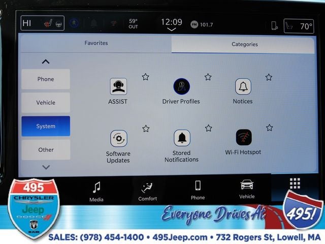 2026 Chrysler Pacifica Select