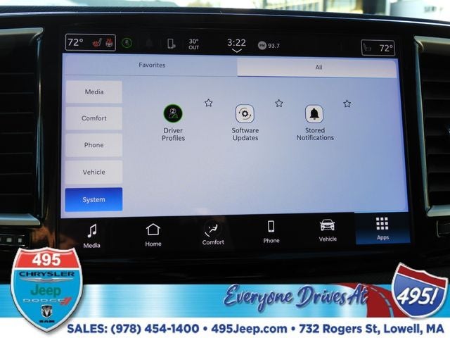 2024 Chrysler Pacifica Touring L