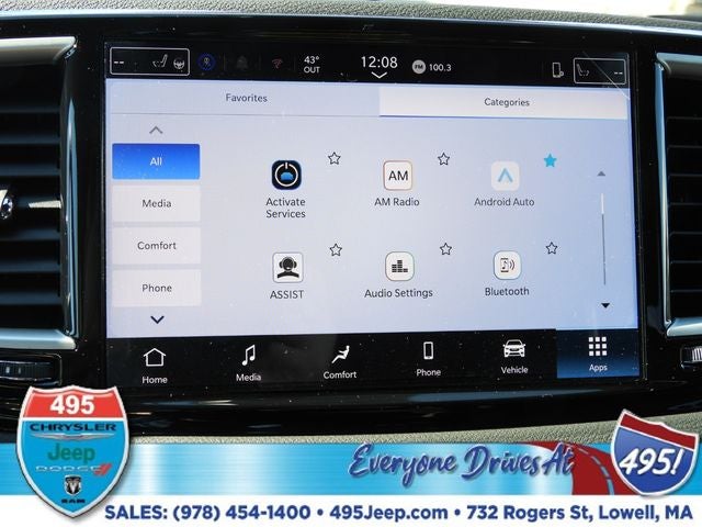 2026 Chrysler Voyager LX