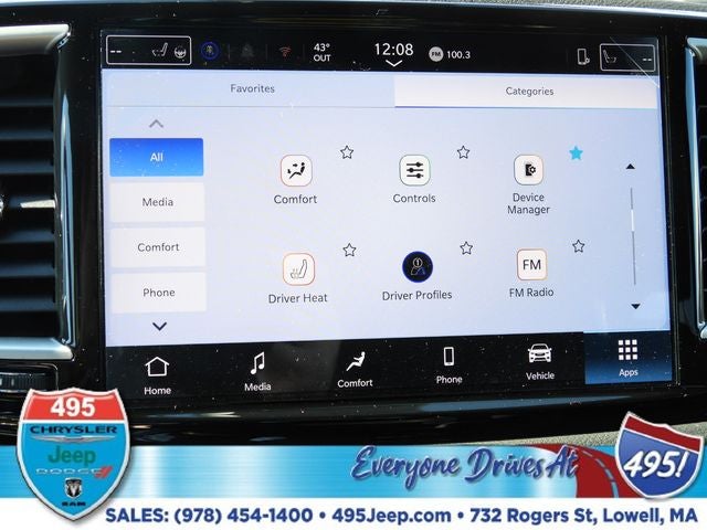 2026 Chrysler Voyager LX