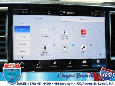 2026 Chrysler Voyager LX