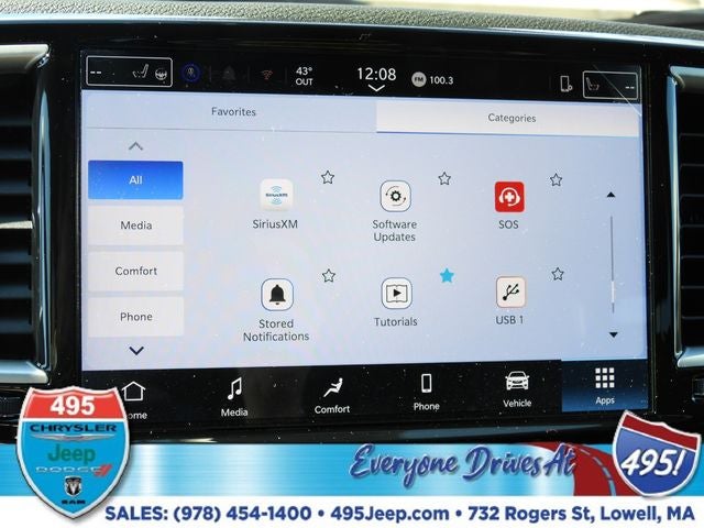 2026 Chrysler Voyager LX