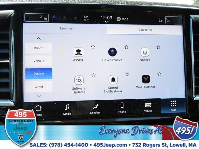 2026 Chrysler Voyager LX