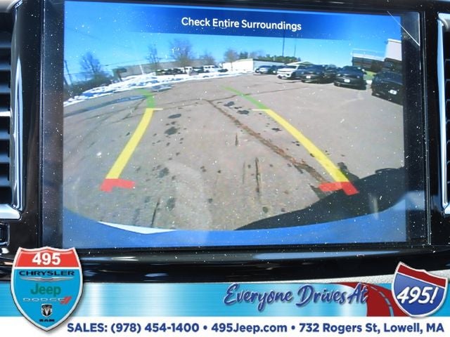 2026 Chrysler Voyager LX