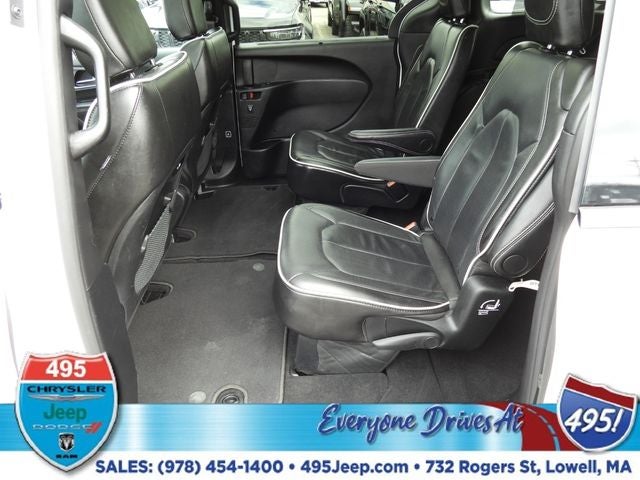 2025 Chrysler Pacifica Limited