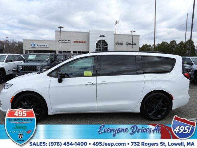 2025 Chrysler Pacifica Limited