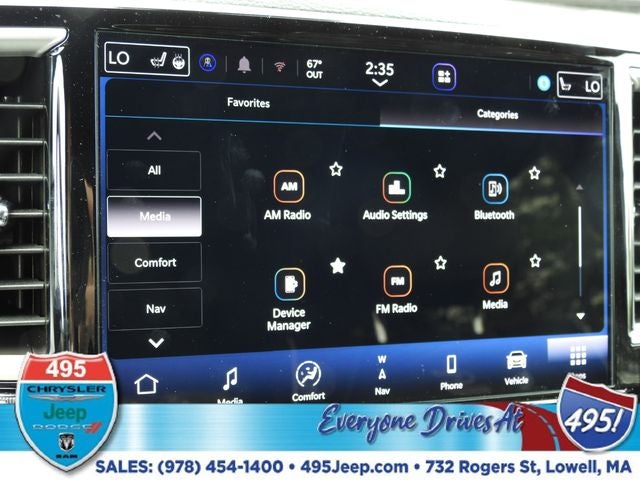 2027 Chrysler Pacifica Limited