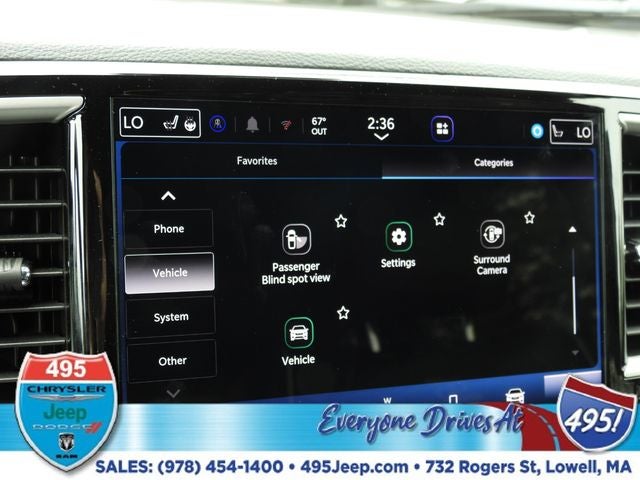 2027 Chrysler Pacifica Limited
