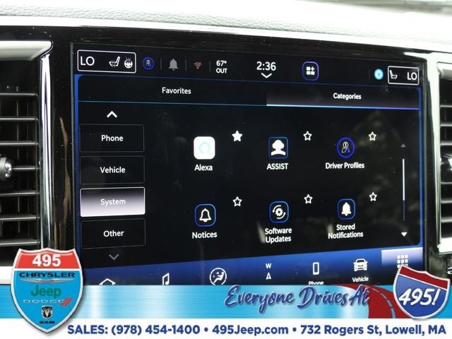 2027 Chrysler Pacifica Limited
