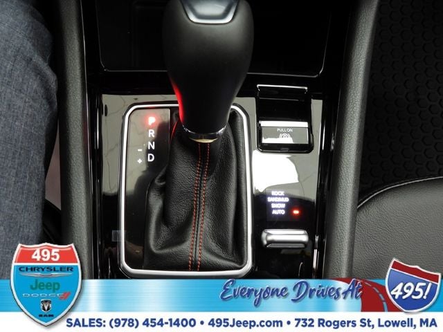 2025 Jeep Compass Trailhawk