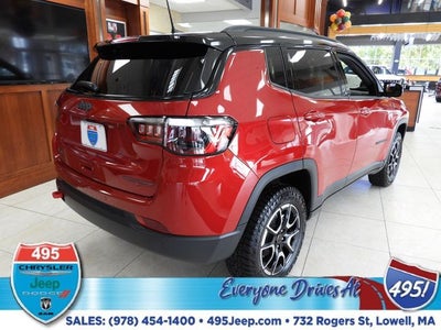 2025 Jeep Compass Trailhawk