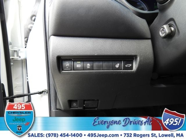 2021 Toyota Venza XLE