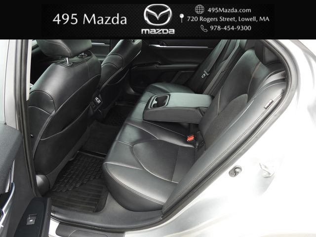 2020 Toyota Camry XLE