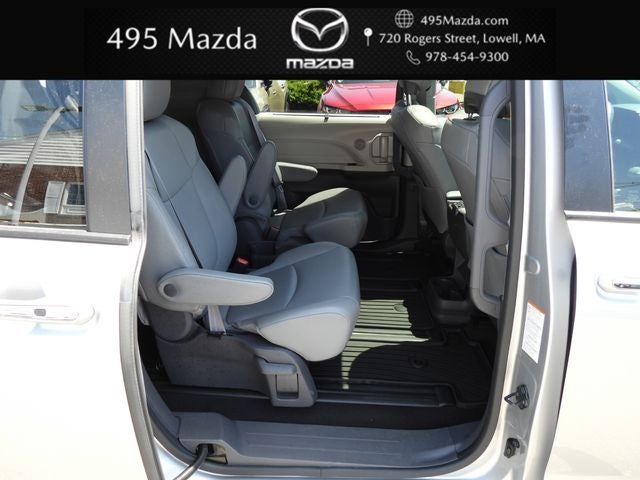 2021 Toyota Sienna XLE 7 Passenger