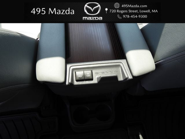 2021 Toyota Sienna XLE 7 Passenger