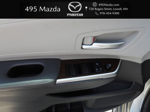 2021 Toyota Sienna XLE 7 Passenger