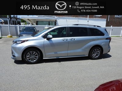 2021 Toyota Sienna XLE 7 Passenger