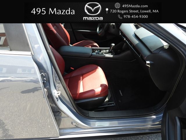 2024 Mazda Mazda3 2.5 S Carbon Edition
