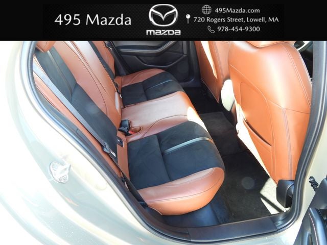 2024 Mazda Mazda3 2.5 Carbon Turbo