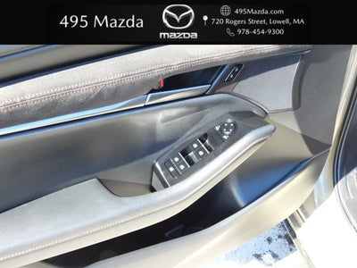 2024 Mazda Mazda3 2.5 Carbon Turbo