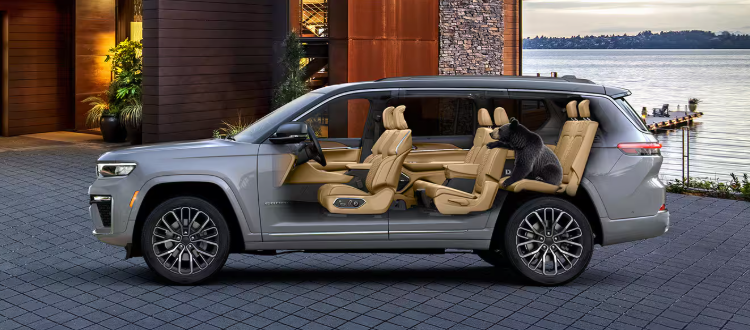 2026 Jeep Grand Cherokee L interior seating layout with three rows and captain’s chairs