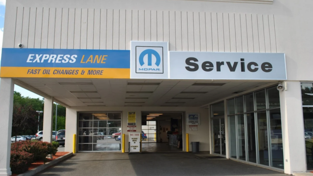 Jeep Ram Express service department lowell, ma